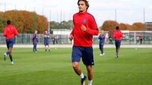 Aflat la Shenzen pentru primul meci oficial al noului sezon, Virgiliu Postolachi a fost aclamat de câţiva microbişti