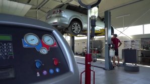 AFACERE PE BANI EUROPENI. Din pasiunea pentru maşini, un bărbat din Comrat și-a deschis un service auto