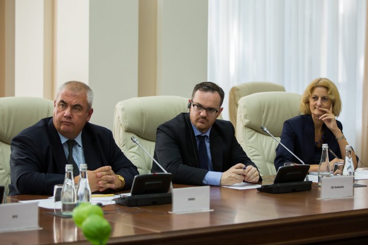 Pavel Filip, alături de Consiliul Economic pe lângă Prim-ministru: Putem schimba situația socială în țară numai prin dezvoltare economică