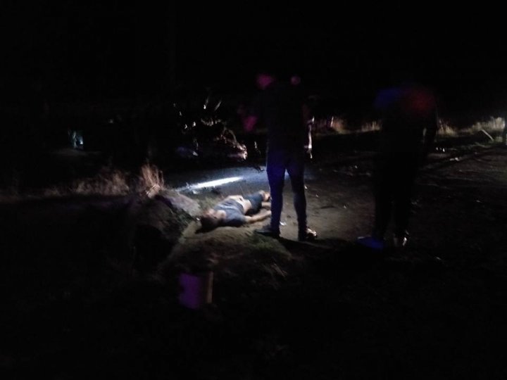 ACCIDENT TRAGIC la Ştefan Vodă: Doi tineri, o fată şi un băiat AU MURIT pe loc (GALERIE FOTO)