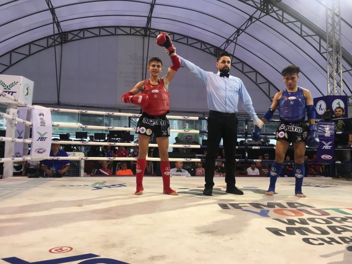 EVOLUȚIE BUNĂ ÎN THAILANDA. Sportivii moldoveni au cucerit 6 medalii la CM de muay thai