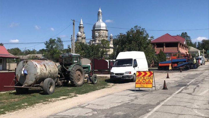 Proiectul Drumuri bune a ajuns la Ocniţa. Vor fi reparate 47 de tronsoane (FOTOREPORT)