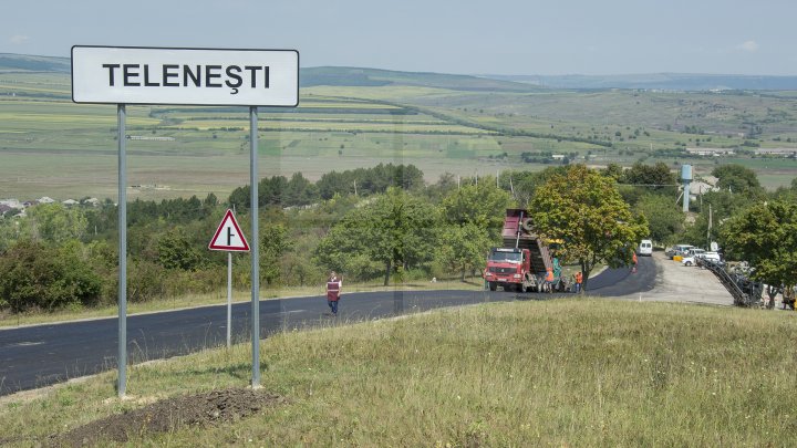 Programul Drumuri bune pentru Moldova. La Teleneşti vor fi reabilitate 42 de porţiuni