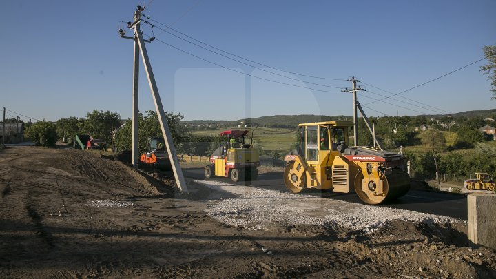 481 km de drumuri din ţară, reparate în cadrul programului Drumuri bune pentru Moldova