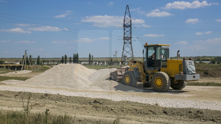 PROGRAMUL DRUMURI BUNE PENTRU MOLDOVA: Zeci de drumuri locale din raionul Basarabeasca, RENOVATE (FOTOREPORT)