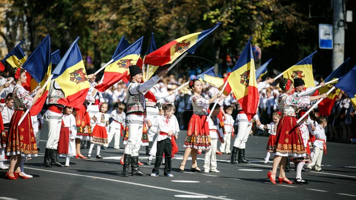 LA MULŢI ANI, MOLDOVA. CONCERTUL dedicat Zilei Independenței Republicii Moldova - în Direct