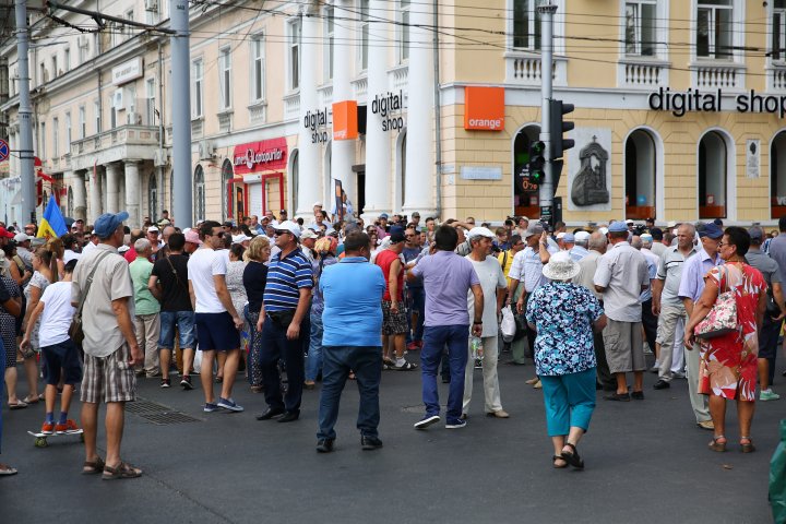 Manifestaţii politice în PMAN. Partidele de opoziţie s-au lansat în campanie electorală (FOTOREPORT)