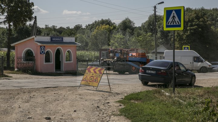 Proiectul Drumuri bune a ajuns la Ocniţa. Vor fi reparate 47 de tronsoane (FOTOREPORT)