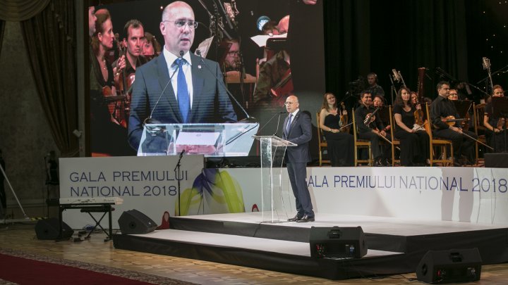 Moldovenii cu realizări remarcabile în diferite domenii, premiați în cadrul Galei Premiului Naţional 2018 (FOTOREPORT)