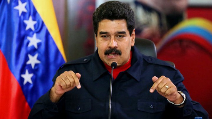 Nicolas Maduro a ordonat manevre militare la frontiera cu Columbia