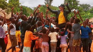 Dan Bălan ne surprinde din nou. Va lansa pe 12 septembrie continuarea hitului "Dragostea din Tei": "Numa Numa 2"