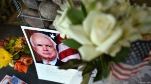 John McCain va fi înmormântat în cadrul unei ceremonii private la cimitirul Academiei Forțelor Navale din Annapolis