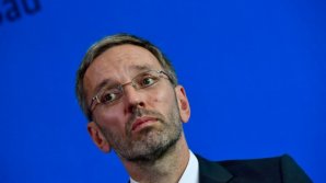 Austria intenţionează să menţină controalele la graniţă