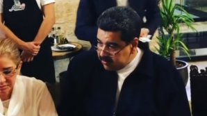 DELICATESE PE TIMP DE CRIZĂ. Imaginile cu preşedintele venezuelean luând masa într-un restaurant de lux 