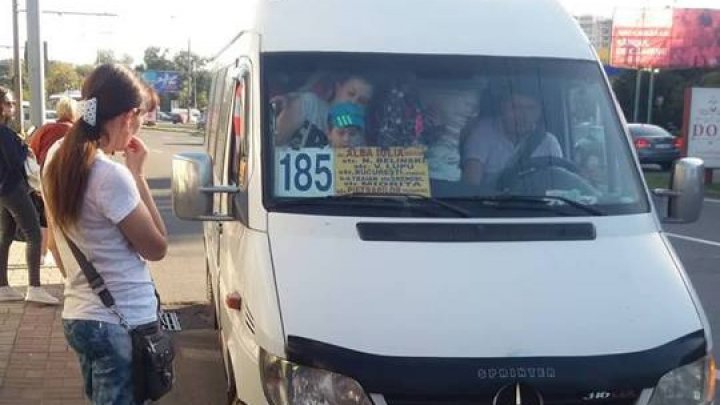 Ca într-o cutie de chibrituri. Cum sunt transportați oamenii care circulă cu maxi-taxiul de pe linia 185 din Capitală (FOTO)