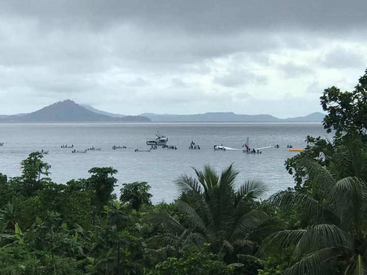 Un avion s-a prăbușit în Oceanul Pacific. A fost un miracol. Cum au fost salvaţi toţi pasagerii (VIDEO/FOTO)