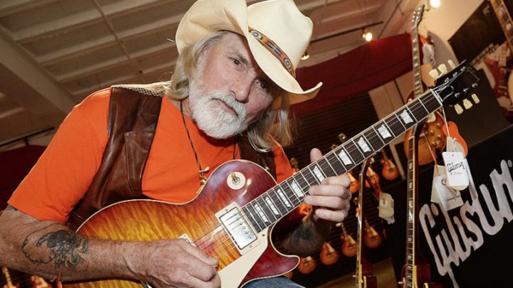 Chitaristul trupei Allman Brothers, în stare critică. Dickey Betts va fi operat