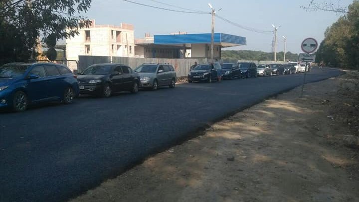 Trafic intensiv la intrarea în ţară prin punctele de trecere situate la frontiera de est