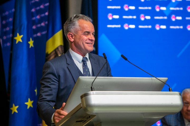 Vlad Plahotniuc, reacţie la atacurile mai multor partide din opoziție: Criticile reprezintă o competiţie politică