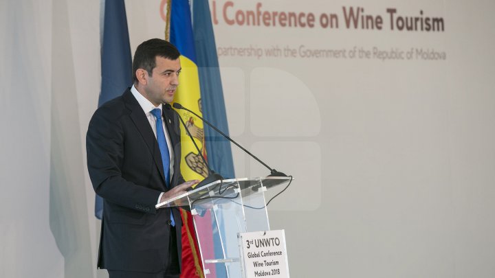 Conferinţă importantă despre turismul vitivinicol în Moldova. Invitaţi din 60 de ţări, prezenţi la Castelul Mimi (FOTOREPORT)