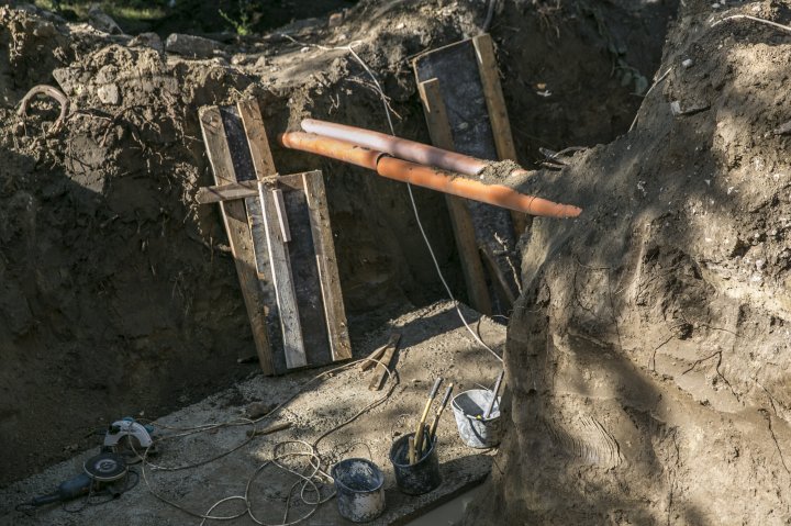 Cum arată CELE OPT trepte de granit pe care Primăria le-a realizat pâna acum în parcul Valea Morilor (FOTOREPORT)