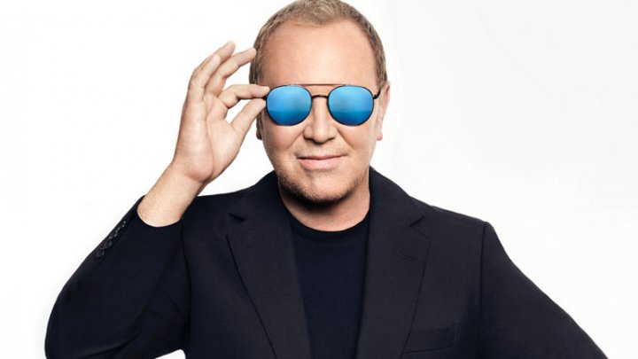 Designerul american Michael Kors oferă două miliarde de dolari pentru Versace