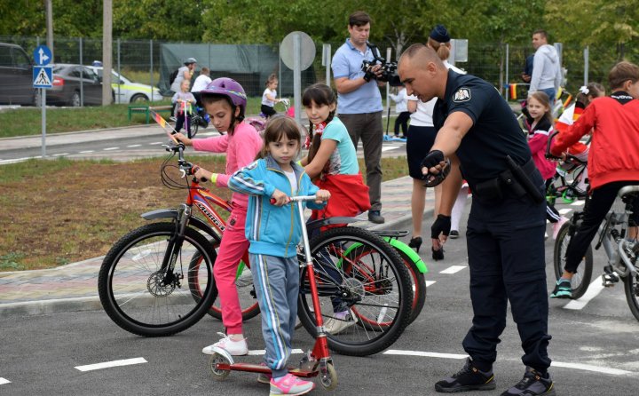 Orăşelul Siguranţei, în raionul Rezina. Copii vor învăţa regulile circulaţiei rutiere