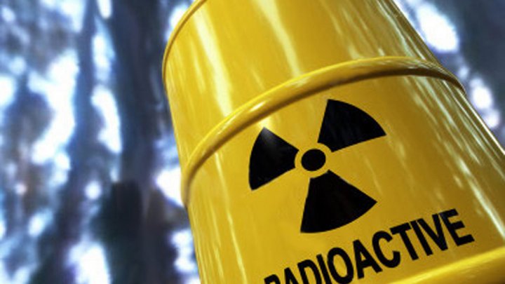 Activitățile nucleare sau radiologice, ce produc expuneri la radiații ionizate a personalului și populației, vor fi reglementate prin lege