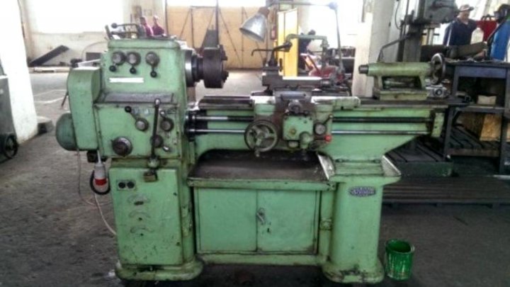 Accident GRAV la locul de muncă. Cum un bărbat din Iași ŞI-A TĂIAT MÂNA la strung