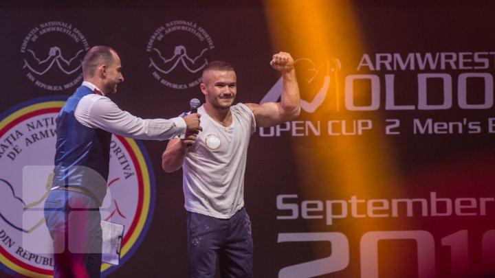 Turneul mondial de armwrestling Moldova Open Cup, la Sala Polivalentă din Capitală (LIVE VIDEO / foto)