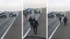 ACCIDENT TERIBIL: O fetiţă de 9 ani, salvată din maşina mamei ei de un şofer. (VIDEO/FOTO cu SCENA DEZASTRULUI)