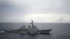 O navă chineză de război s-a apropiat de un distrugător american în apele disputate din Marea Chinei de Sud