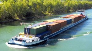 Transportul fluvial pe râurile din Germania afectat de vremea extrem de secetoasă