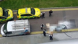 Sfârşit tragic pentru un bărbat din Londra. Peste el a căzut o fereastră care s-a desprins de la etajul 27