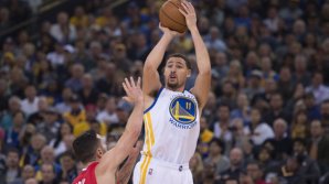 Klay Thompson a doborât recordul de coşuri de trei puncte în meciul cu Chicago Bulls