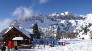 Vacanţa de Crăciun, MAI SCUMPĂ. Care sunt preţurile şi ce include pachetul turistic