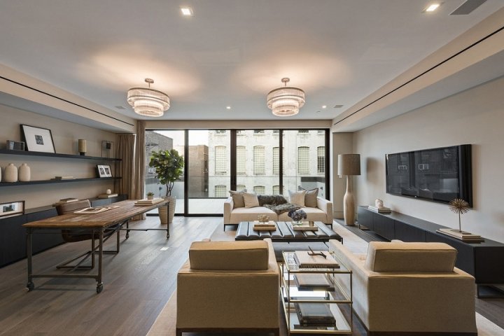 CASĂ DE VIS! Vezi cum arată locuința lui Lady Gaga pe care a dat 30 de milioane de dolari (GALERIE FOTO)