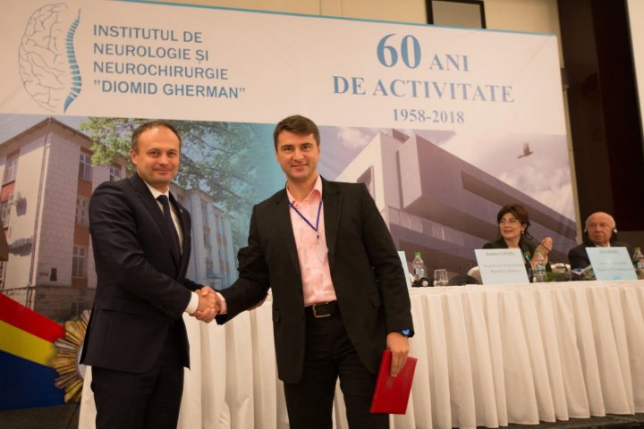 La 60 de ani de activitate, Institutul de Neurologie şi Neuro-chirurgie din Capitală a primit cadou aparate de ultimă generaţie