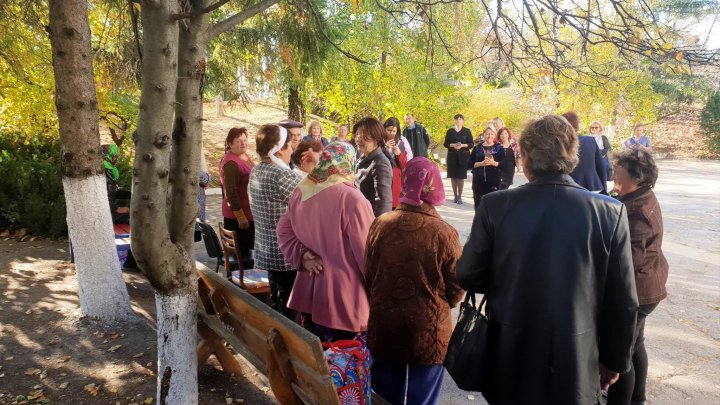 Ministrul Silvia Radu, în vizită la Dolinnoe: Trebuie să avem un medic de familie în fiecare localitate (FOTO)