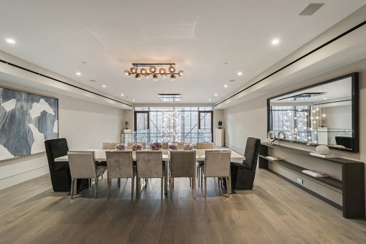 CASĂ DE VIS! Vezi cum arată locuința lui Lady Gaga pe care a dat 30 de milioane de dolari (GALERIE FOTO)