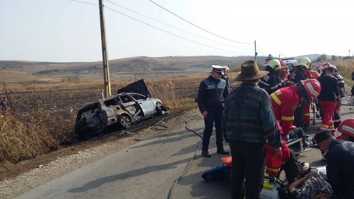 ACCIDENT TERIBIL în România. O persoană a murit, iar alte şapte au fost rănite (FOTO)