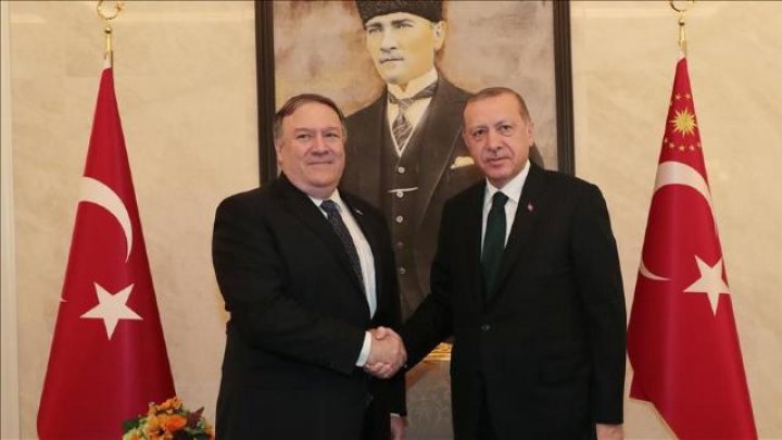 Recep Erdogan s-a întâlnit cu Secretarul de Stat al SUA, Mike Pompeo, înainte de zborul spre Moldova