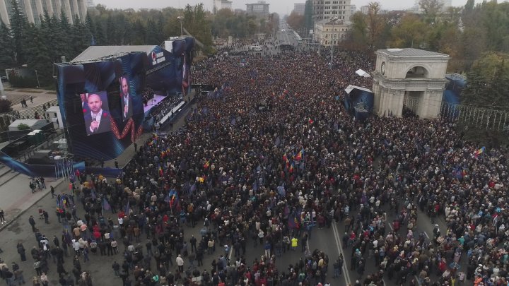 IMAGINI DIN DRONĂ: Adunarea Națională "PDM pentru Moldova", văzută de sus (FOTO/VIDEO)