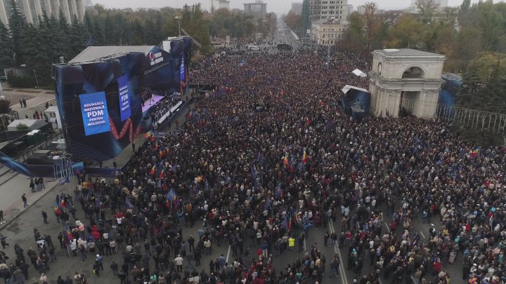 IMAGINI DIN DRONĂ: Adunarea Națională "PDM pentru Moldova", văzută de sus (FOTO/VIDEO)