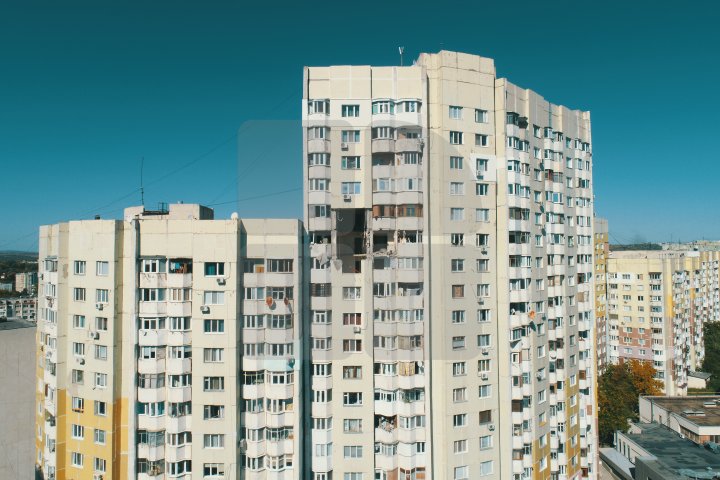 IMAGINI DIN DRONĂ. Cum arată apartamentele distruse de explozia din sectorul Râșcani (FOTO/VIDEO)