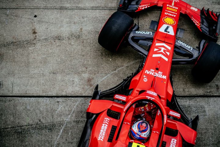 (P) Philip Morris International și Ferrari continuă colaborarea prin intermediul "Mission Winnow"