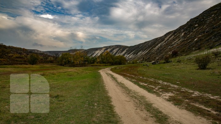 ATRACŢII pentru turişti la Orheiul Vechi. Au fost inaugurate noi trasee pentru drumeţi şi plimbări cu bicicleta (FOTO)