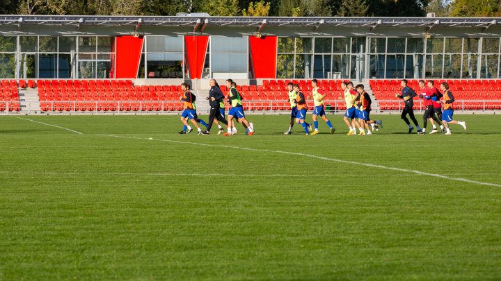 Tricolorii au început pregătirile înaintea partidei din Liga Naţiunilor cu San Marino (FOTOREPORT)