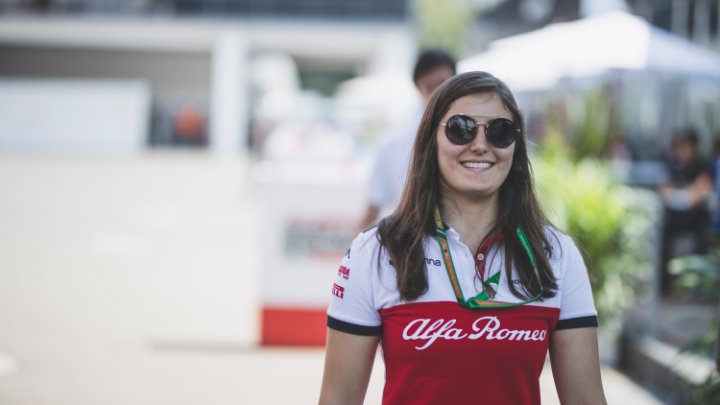 Columbiana Tatiana Calderon, prima femeie latino-americană care a pilotat un monopost de Formula 1