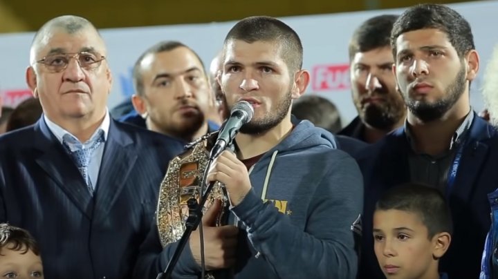 McGregor, suspendat de UFC, iar Khabib Nurmagomedov, întâlnit regește la Mahacikala